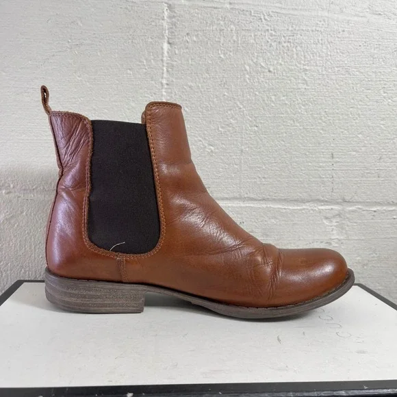Miz Mooz LEWIS Chelsea Boots Booties Brown Leather Pull On Women's Size 8.5 US - Picture 2 of 12